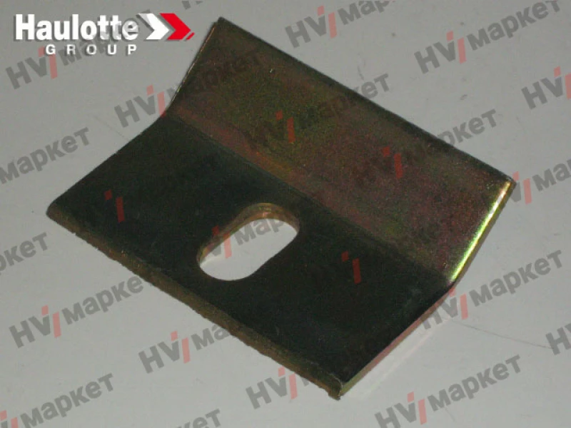 178D158980 - Держатель АКБ