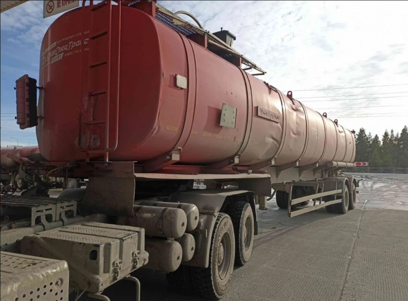 Специализированный, полуприцеп-цистерна УСТ 94657L-A2-06 HV Market