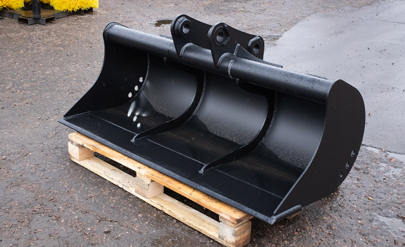 Ковш для экскаваторов-погрузчиков Impulse DC-07-1500-0,35 для SANY SY75C