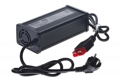 Зарядное устройство Gelbert для свинцовых аккумуляторов 24V60A/H (10A) Anderson HV Market