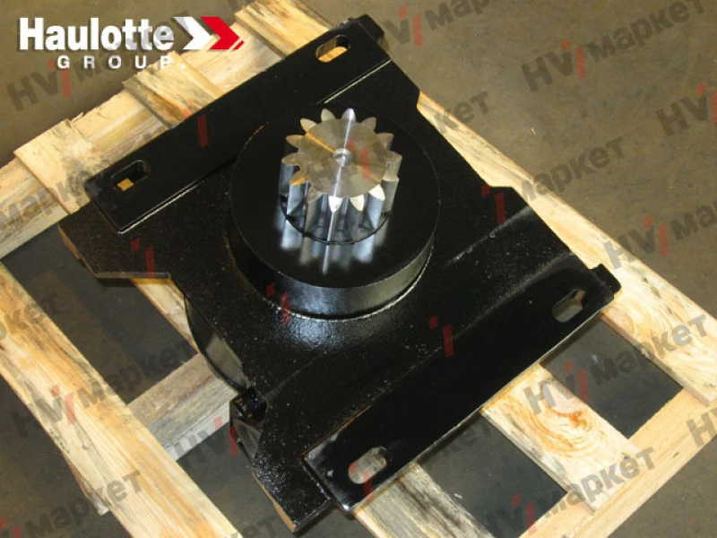 2325003640 - Редуктор поворота башни