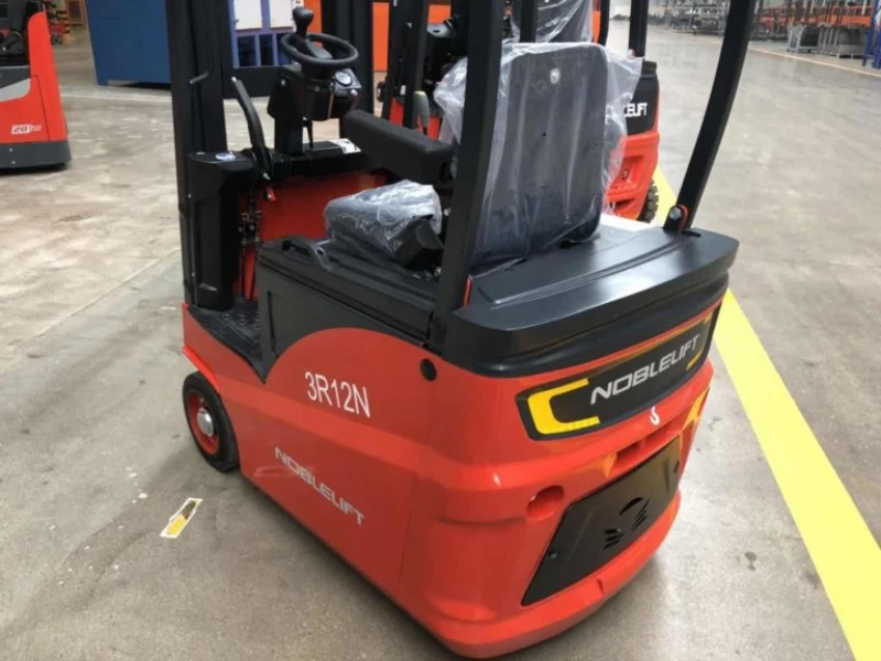 Электрический вилочный погрузчик Noblelift FE3R10N Duplex mast (Литий 412 Ач, FFL, В-4000мм), высота подъема 4000 мм, грузоподъемность 1000 кг, ширина вил 100 мм