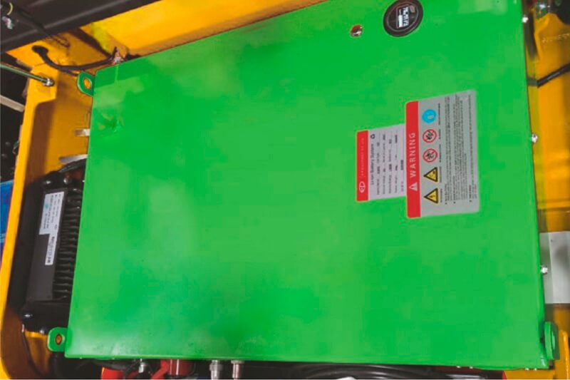 Электропогрузчик EFL181 (1800 кг, 4,8 м, li-ion 48В / 150Ач) SMARTLIFT HV Market