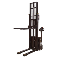 Штабелер электрический самоходный ESL122 (1200 кг, 2,5 м, li-ion 24В / 80Ач) SMARTLIFT (SMART) HV Market