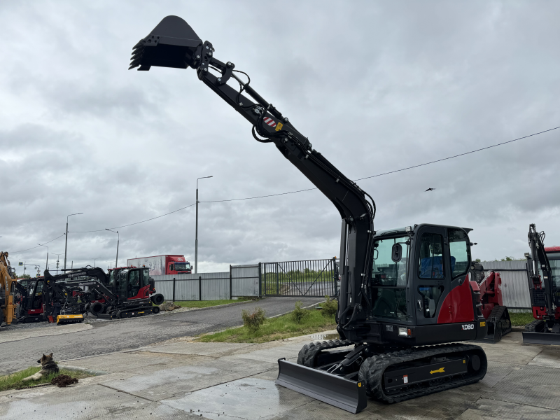Мини-экскаватор QUADTRAC EX60 (6 т, кабина, А/С, квикаплер, поворотная стрела) HV Market