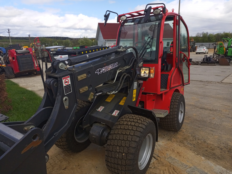 Мини-погрузчик QUADTRAC WL40T (800 кг, телескопическая стрела 3800 мм) HV Market