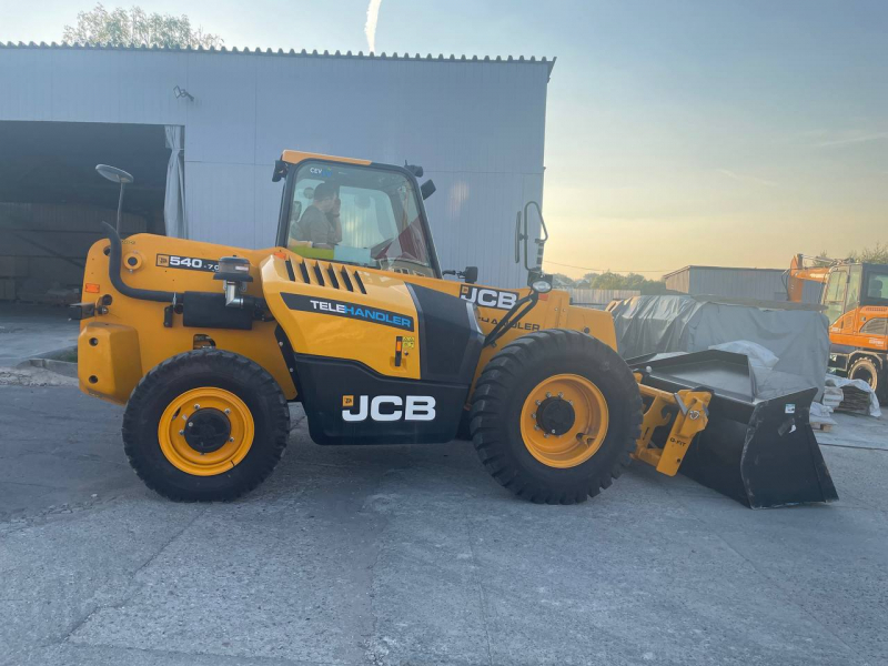 Телескопический погрузчик JCB 540-70 HV Market