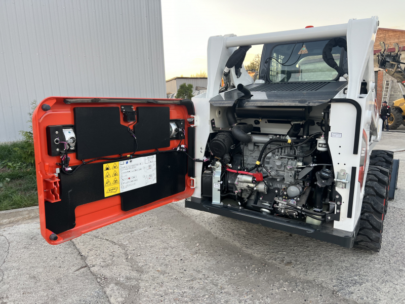 Мини-погрузчик BOBCAT S530 (Г/п 860 кг)