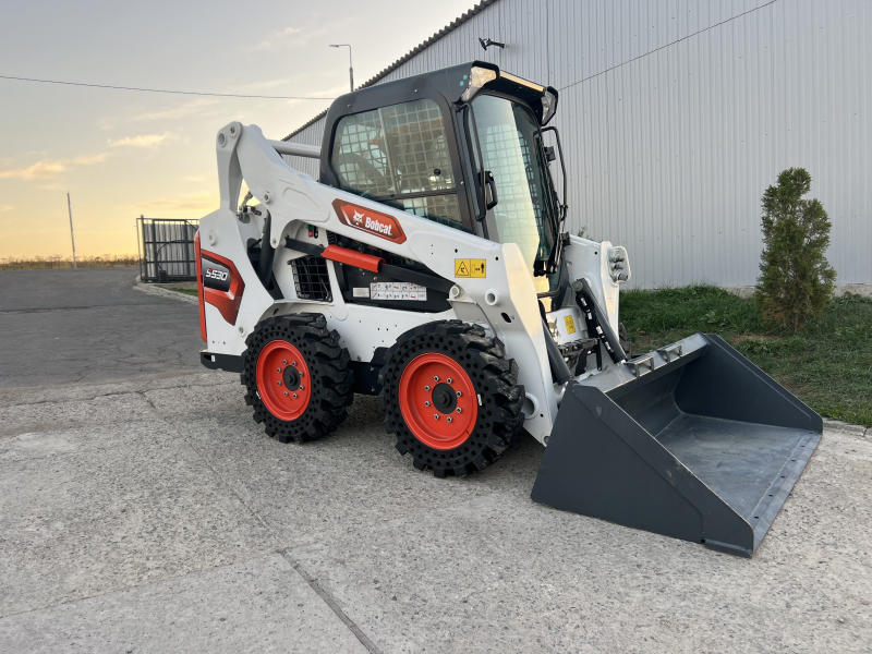 Мини-погрузчик BOBCAT S530 (Г/п 860 кг)