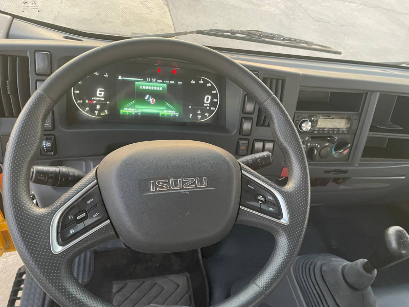 Эвакуатор ISUZU ELF NPR 190 л.с. 7 тонн HV Market