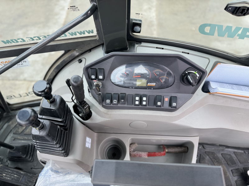 Экскаватор-погрузчик CASE 770 EX PLUS