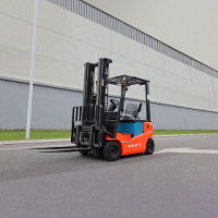 Электропогрузчик вилочный RX 3030L OXLIFT 3000 кг 3000 мм Li-Ion, Side-Shift HV Market