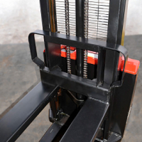 Самоходный штабелер OXLIFT AX12 3000 мм 1200 кг HV Market