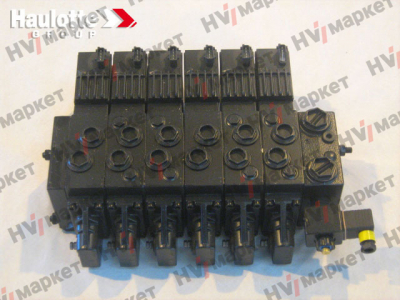 2426904100 - Блок клапанов