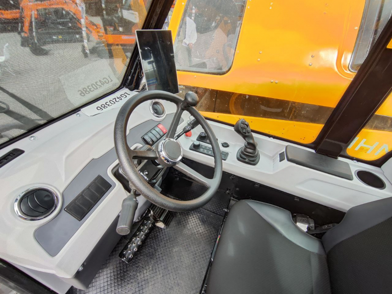 Телескопический погрузчик LONKING LG4207 (ver 2.0)