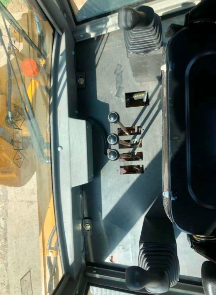 Экскаватор-погрузчик МТК WZ30-25