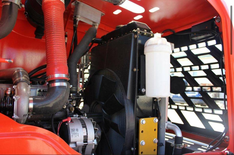 Фронтальный погрузчик МТК 926