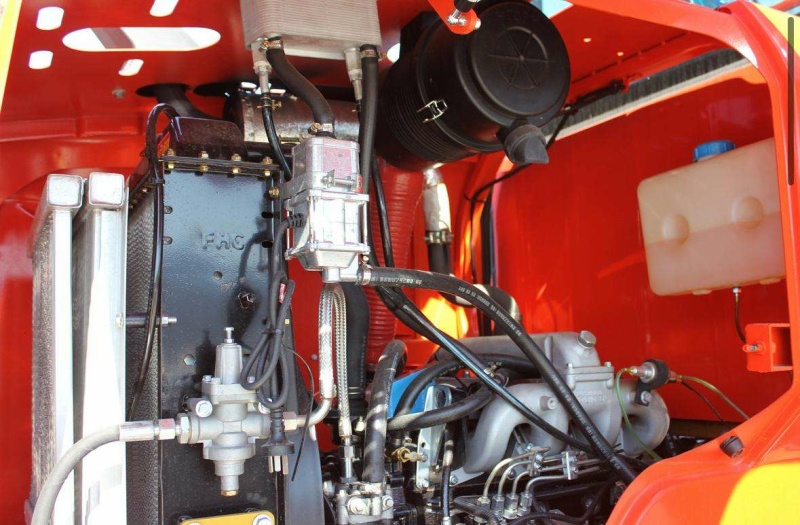 Фронтальный погрузчик МТК 926