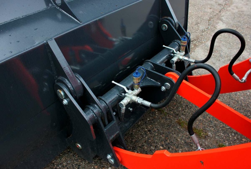 Фронтальный погрузчик МТК 200