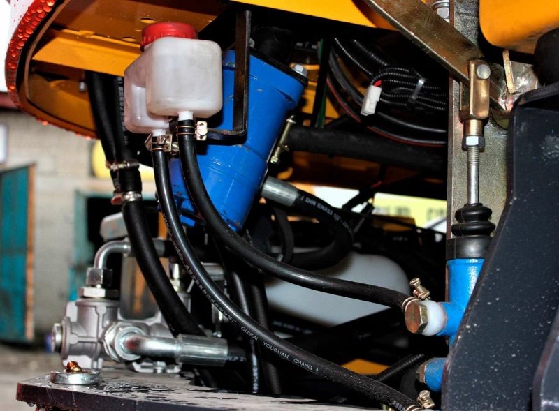 Фронтальный погрузчик МТК 200