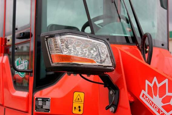 Фронтальный погрузчик МТК 200