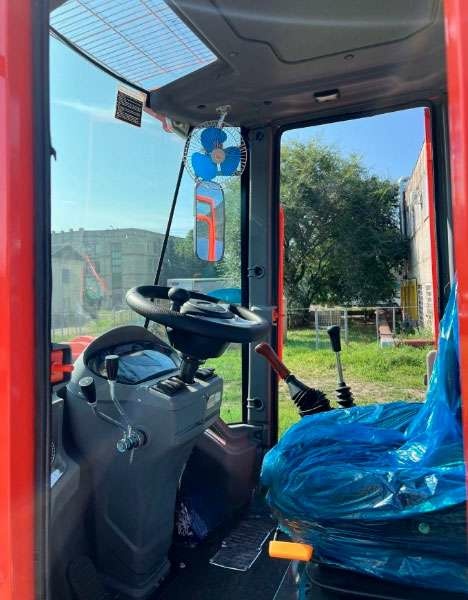 Фронтальный погрузчик МТК 928