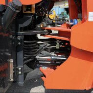 Фронтальный погрузчик МТК 300 с удлиненной стрелой HV Market