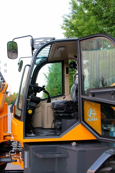 Телескопический погрузчик TL30