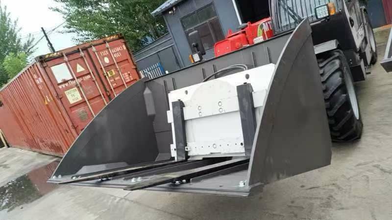 Телескопический погрузчик MTK MT-X 735 ST