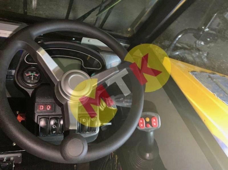 Телескопический погрузчик MTK MT-X 735 ST