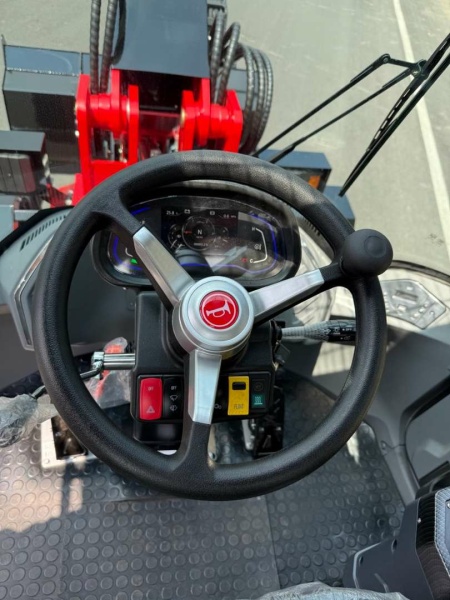 Телескопический погрузчик MTK TL3000