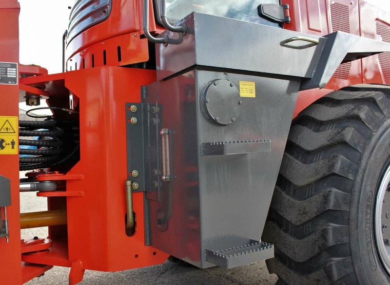 Телескопический погрузчик MTK TL4000