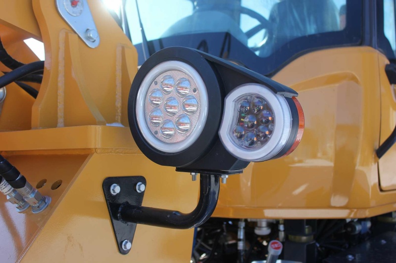 Телескопический погрузчик MTK TL2500 с аутригерами 9м