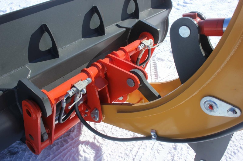 Телескопический погрузчик MTK TL2500 с аутригерами 9м