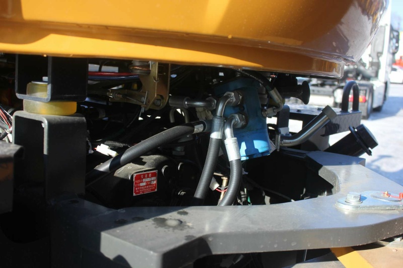 Телескопический погрузчик MTK TL2500 с аутригерами 7м