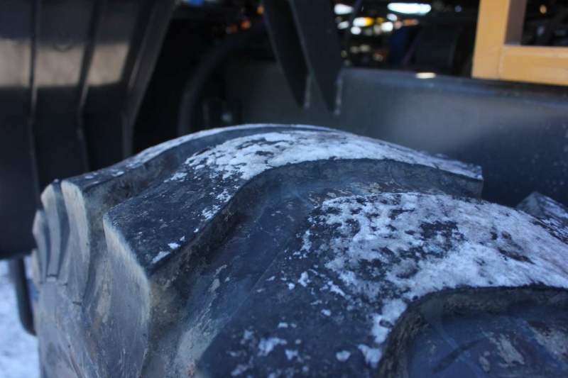 Телескопический погрузчик MTK TL2500 с аутригерами 7м