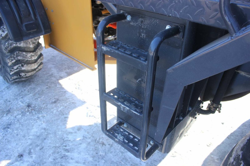 Телескопический погрузчик MTK TL2500 с аутригерами 7м