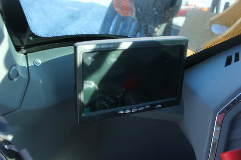 Телескопический погрузчик MTK TL3000 с аутригерами