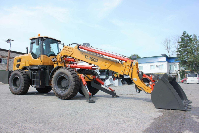 Телескопический погрузчик MTK TL4000 с аутригерами