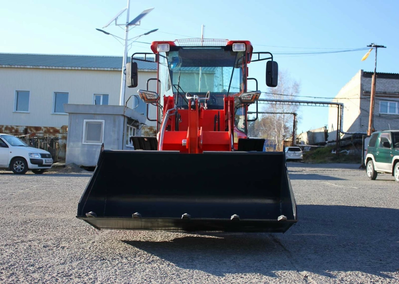 Фронтальный погрузчик МТК 150