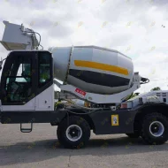 Самоходный бетоносмеситель MTK mix 2.5 HV Market