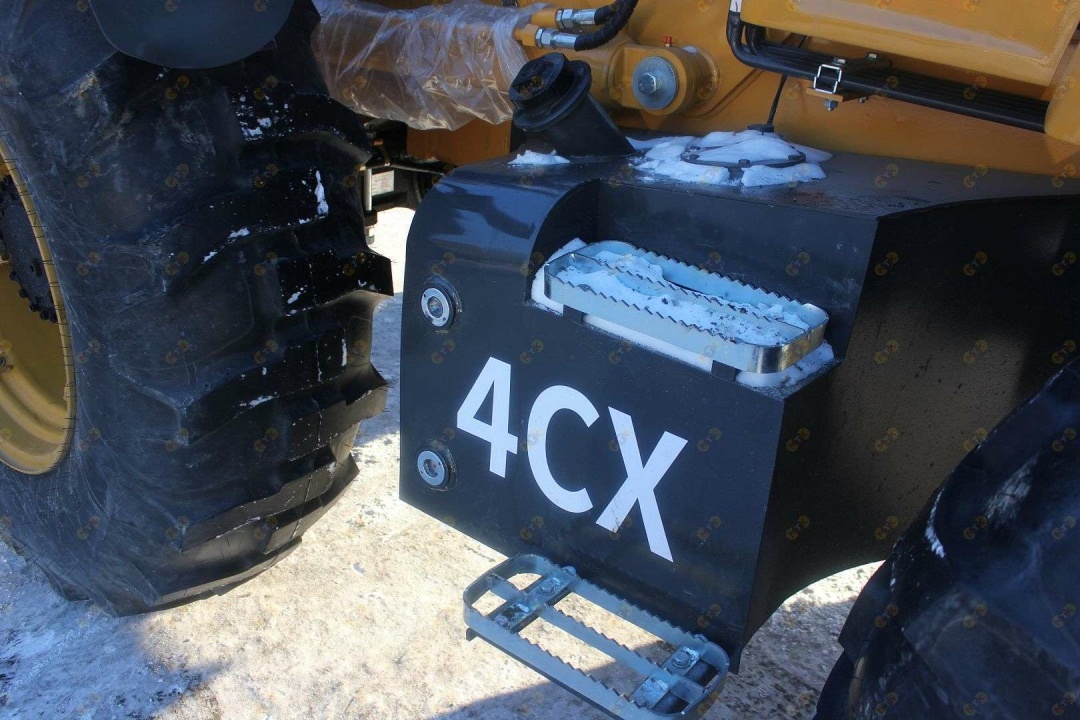 Экскаватор-погрузчик MTK 4CX, мощность двигателя 103 кВт