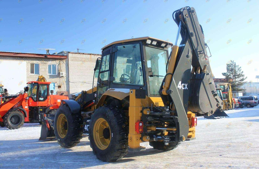 Экскаватор-погрузчик MTK 4CX, мощность двигателя 103 кВт