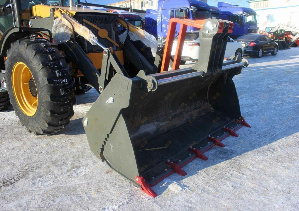 Экскаватор-погрузчик MTK 4CX, мощность двигателя 103 кВт