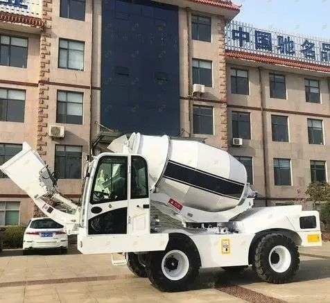 Бетоносмеситель MTK mix 3.0 с самозагрузкой