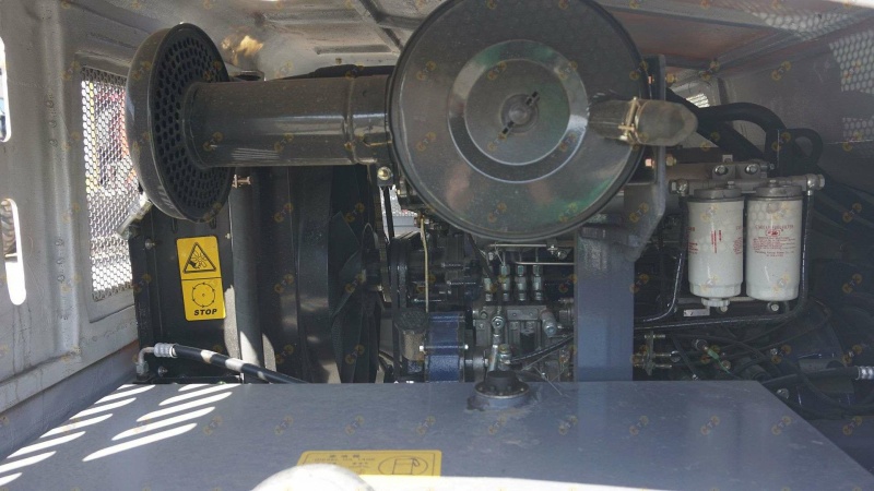 Бетоносмеситель MTK mix 4.0 с самозагрузкой