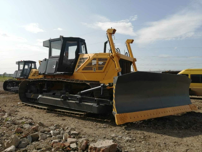 Бульдозер Т10МБ Болотоход (двигатель ямз 238, прямой отвал 4200мм, 900мм гусеница, шетигранная кабина, джойстики)