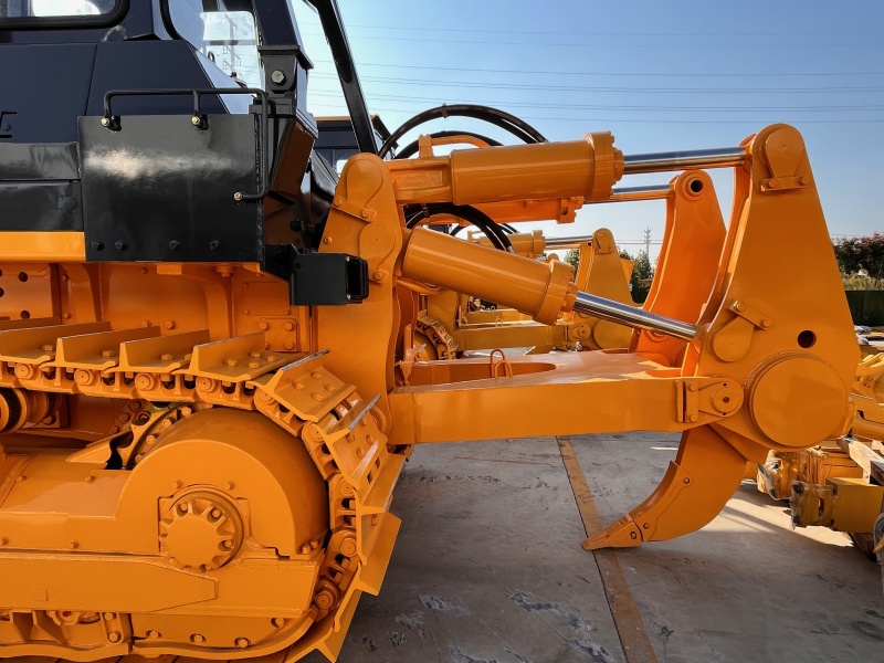 Бульдозер Shantui RSD32 (560мм, полусфера, однозубый, камминс, автономка, пжд, 2026 гв с рыхлителем (однозубым))