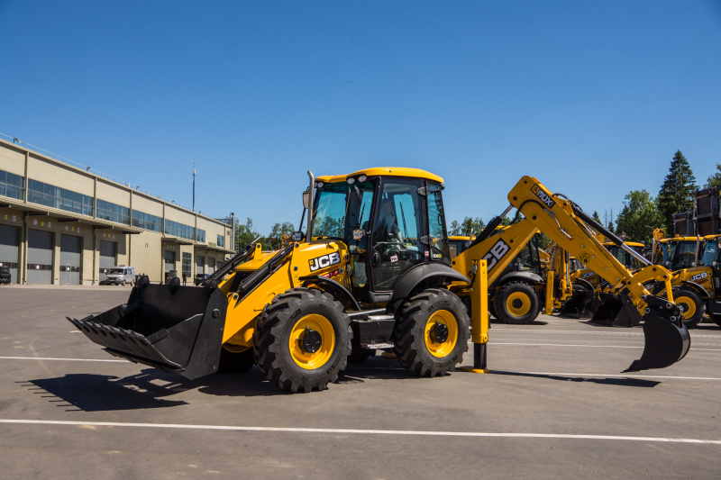 Экскаватор-погрузчик JCB 3CX Super