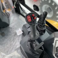 Экскаватор-погрузчик MST M542S HV Market